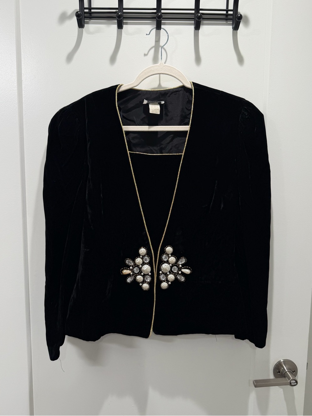 Patra vintage Black Velvet Embellished Women's Jacket size 14